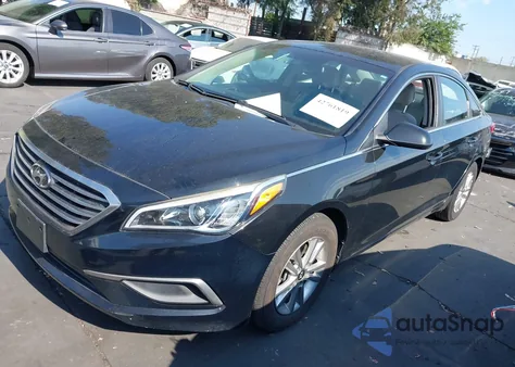 2017 Hyundai Sonata Se z USA, uszkodzony, nr VIN 5NPE24AFXHH446570